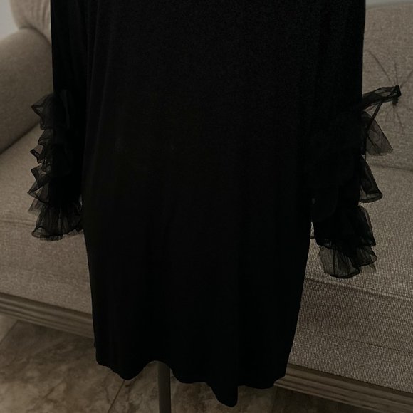 Asymmetrical Blouse - Picture 3 of 3